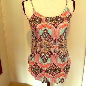 Mason + McKenzie geometric open back tank